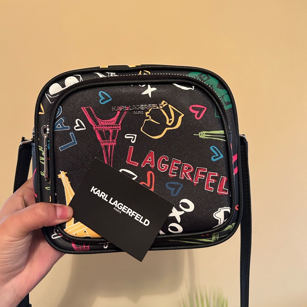 Camera bag crossbody